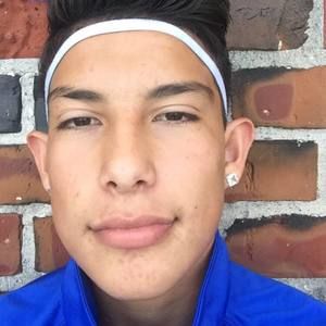 Meet your Posher, Adan